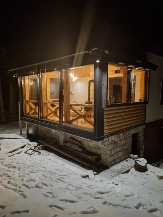 Black Lake Chalet Žabljak エクステリア 写真